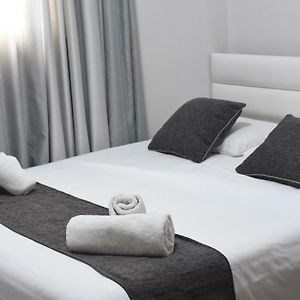 Small Single Room